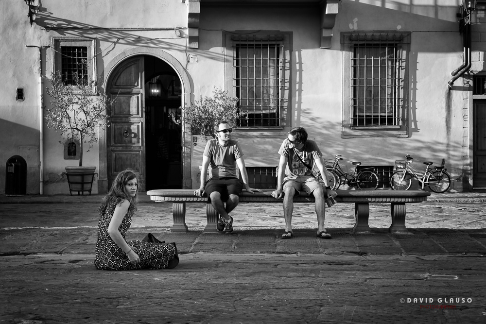 Ragazzi su una panchina di Santa Croce By David Glauso