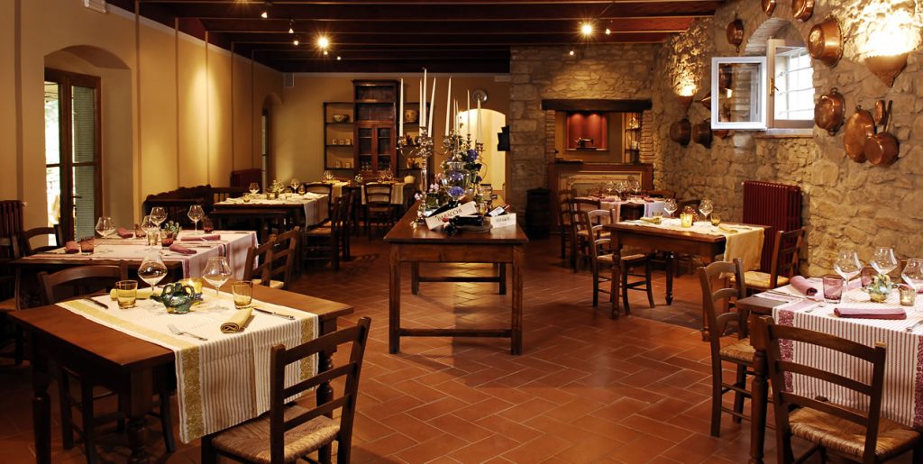 La Locanda del Molino è un piccolo relais e ristorante a Montanare, piccolo borgo toscano a 7 km da Cortona, crocevia di culture e tradizioni.