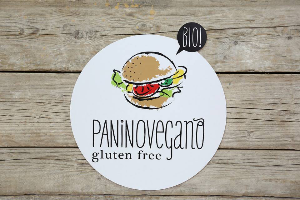 Panino Vegano è un panineria vegana in via Bufalini 19r, nel centro di Firenze