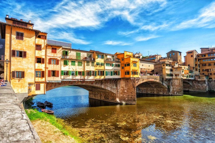 Da Ponte Vecchio a San Frediano, uno dei quartieri storici fiorentini