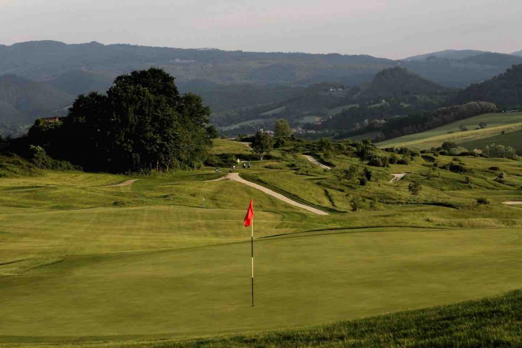 Il Golf Club Poggio dei Medici è all'interno di un resort in grado di attrarre golfisti locali e internazionali.