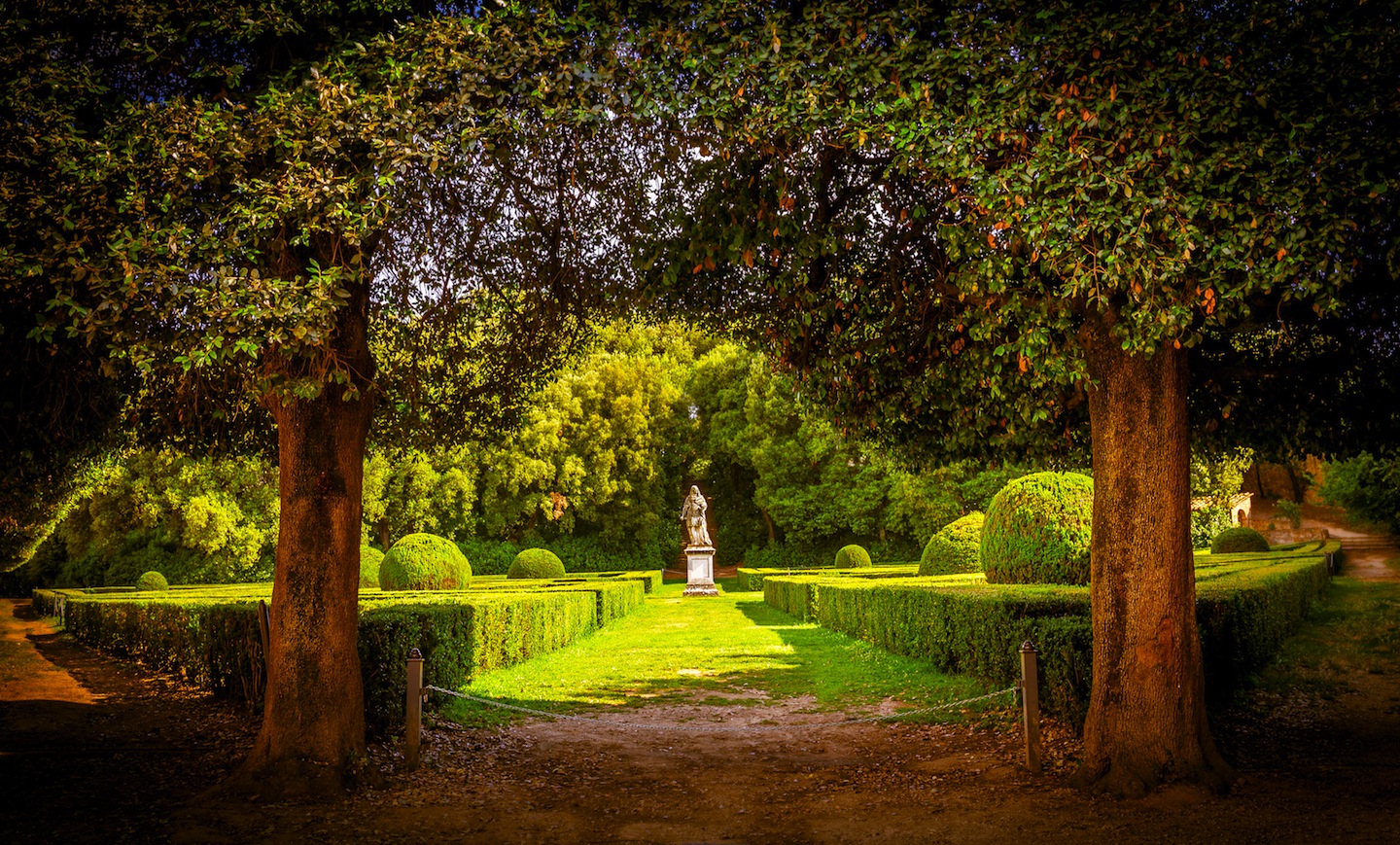 Gli Horti Leonini a San Quirico d'Orcia, bellissimo giardino all'italiana nel centro del borgo, Toscana