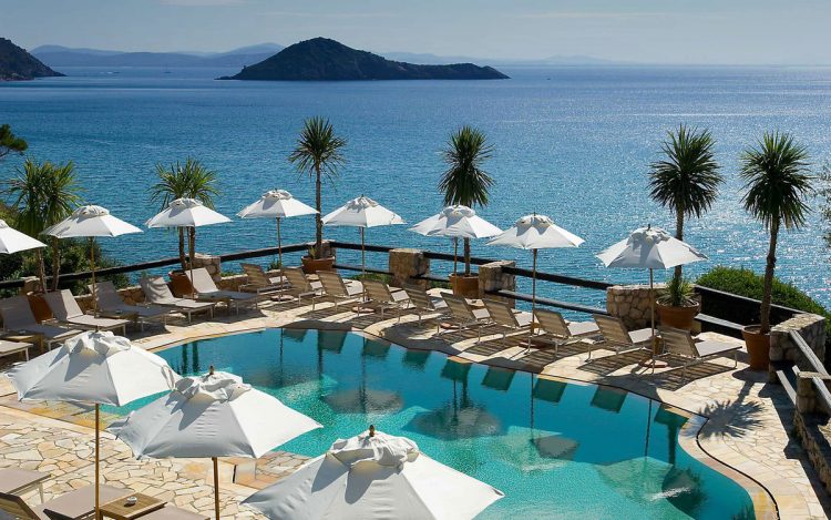 Cerchi un albergo per le tue vacanze in Maremma? Ti presentiamo i 5 migliori hotel all'Argentario e dintorni, per vacanze tra lusso e relax.