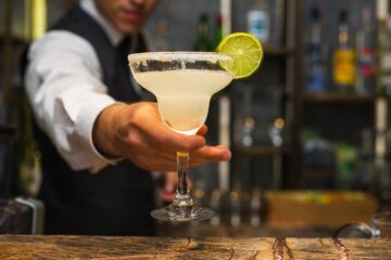 I migliori American Bar di Firenze, locali dalle atmosfere intime e suggestive diretti dai più bravi bartender e mixologist del capoluogo toscano