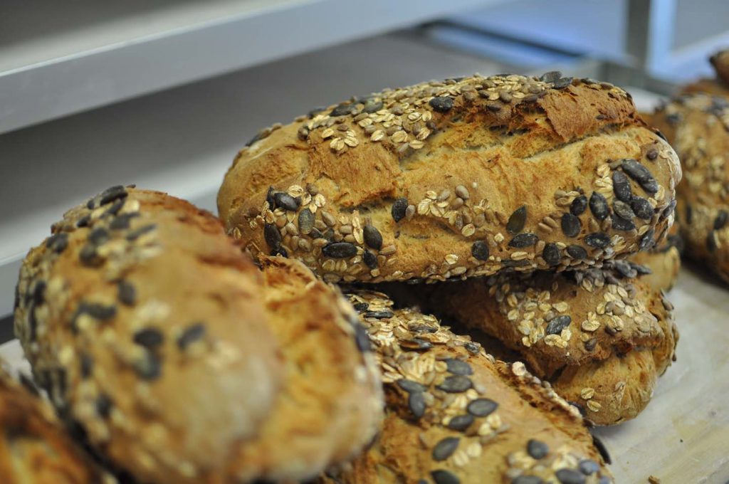 Il Forno Garbo è uno dei migliori forni di Firenze, dove trovare pane prodotto con farine di grani antichi e lievito madre.