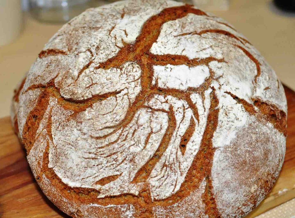 Chi l'ha detto che il pane fa male alla linea? Con il Progetto Bontà del Forno Garbo Firenze, scopriamo come integrare al meglio i carboidrati nella dieta