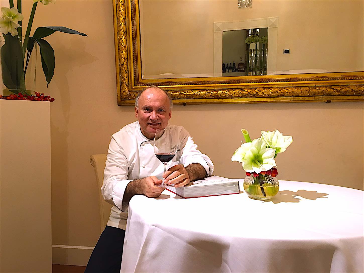Gaetano Trovato, due stelle Michelin, chef e proprietario del ristorante Arnolfo a Colle Val d'Elsa nel Chianti Senese