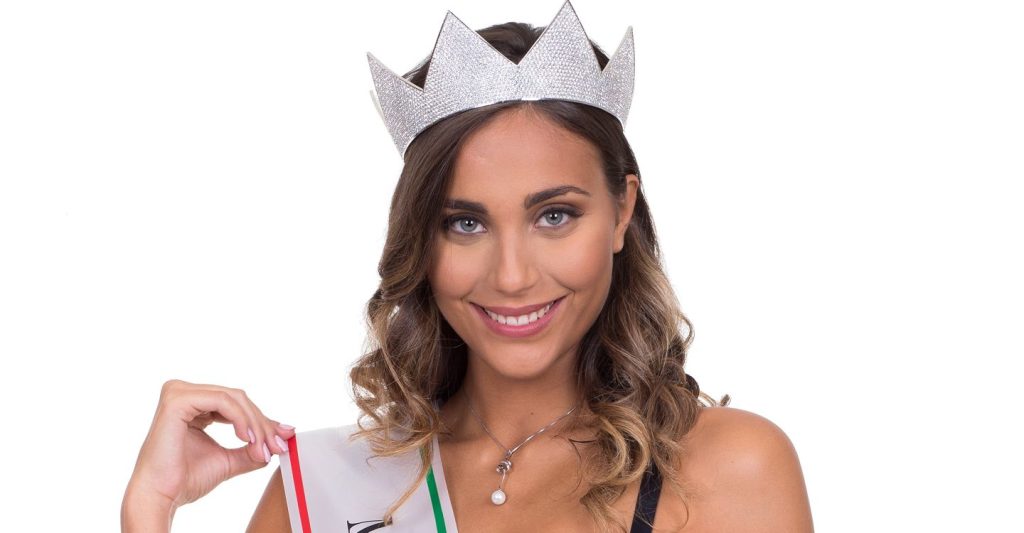 Intervista a Rachele Risaliti, Miss Toscana 2016, che a Iesolo il 10 settembre ha vinto lo scettro di Miss Italia 2016 contro Paola Torrente