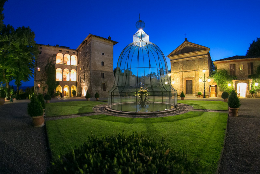Belle e possibili: ecco 7 location per indimenticabili soggiorni in Toscana, tra castelli, ville e case, tra relax, lusso, natura e storia.