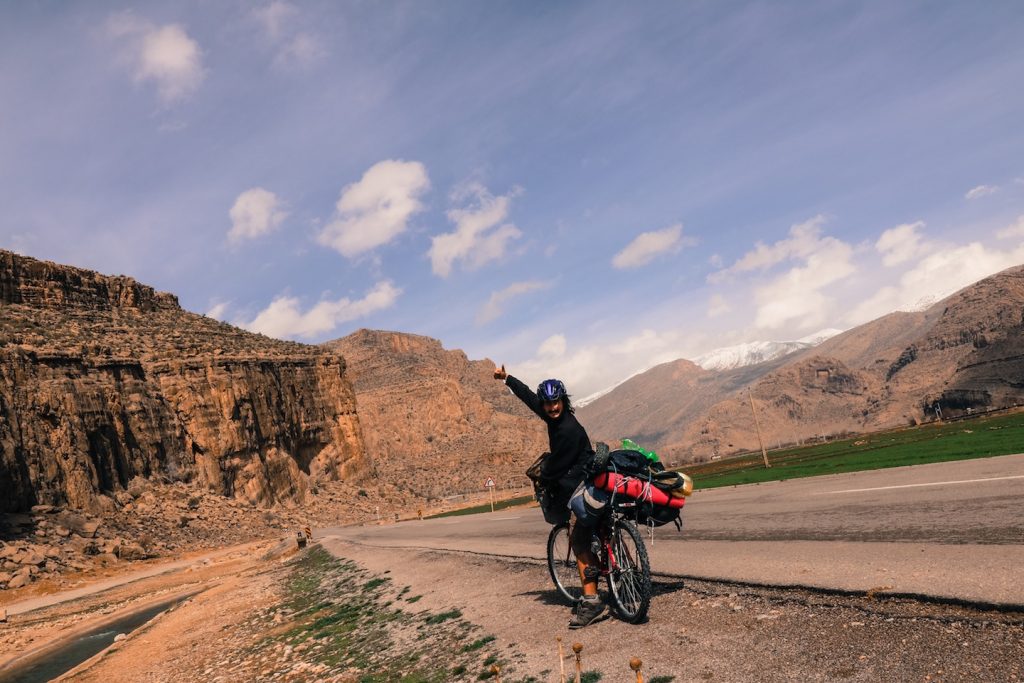 Italianbackpacker.com è il sito dove Antonio Di Guida, toscano, racconta la sua vita in viaggio per il mondo: ultima tappa? Iran e tutto in bicicletta