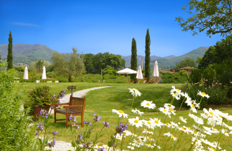 Monsignor della Casa Country Resort & SPA, hotel lusso per weekend in Toscana, si trova in Mugello vicino all'Autodromo e a 30 min da Firenze 