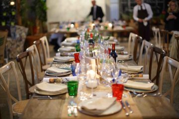 Le Social Dinner di TuscanyPeople sono eventi costruiti con la massima cura, scegliendo con attenzione i migliori fornitori 100% made in Tuscany.