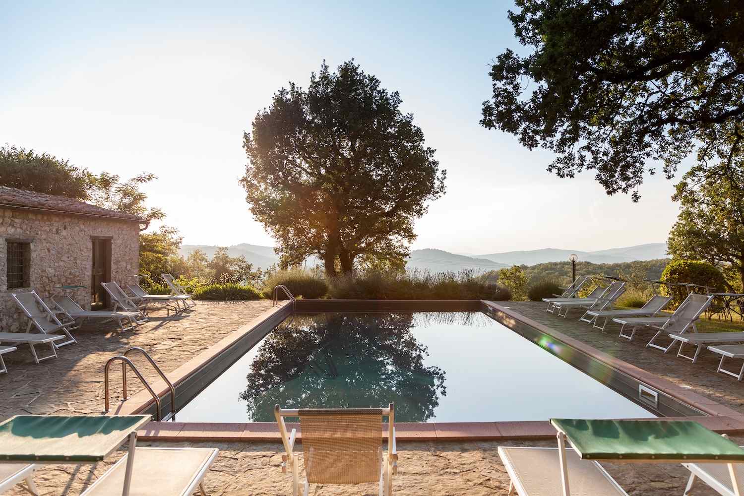 L'Agriturismo Querceto di Castellina in Chianti è un luogo accogliente, solare e rilassante dove vivere un'emozionante vacanza in Toscana