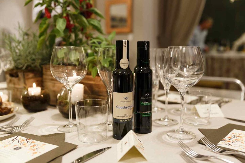 La Fattoria Ramerino, agricoltura biologica certificata, rappresenta una delle eccellenze italiane nel campo dell'olio extravergine di oliva