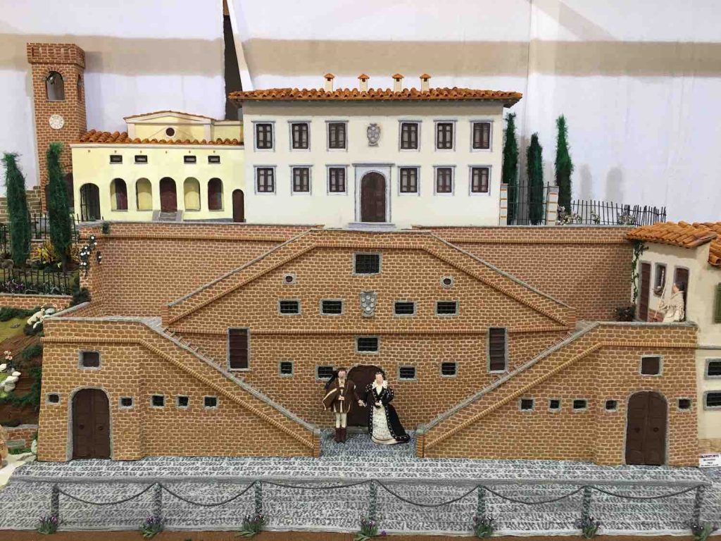La Via dei Presepi di Cerreto Guidi è una mostra-concorso che vede protagonista un intero borgo toscano nella realizzazione di presepi artigianali.