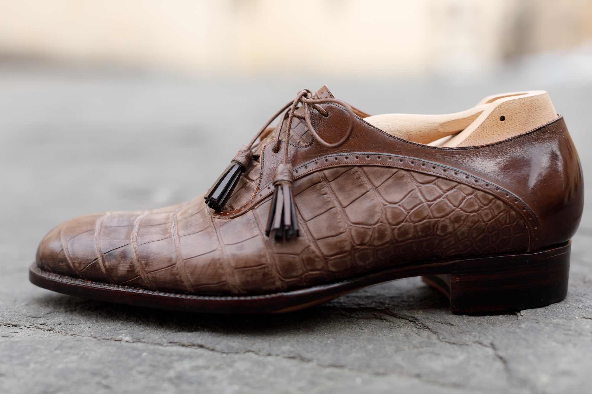 Su TuscanyPeople, l'intervista a Roberto Ugolini, l'artigiano delle scarpe su misura
