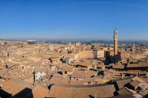 Sette note in sette notti è una rassegna del Museo Civico di Siena dedicata a musica, arte ed enogastronomia che inizia il 16 novembre 2017