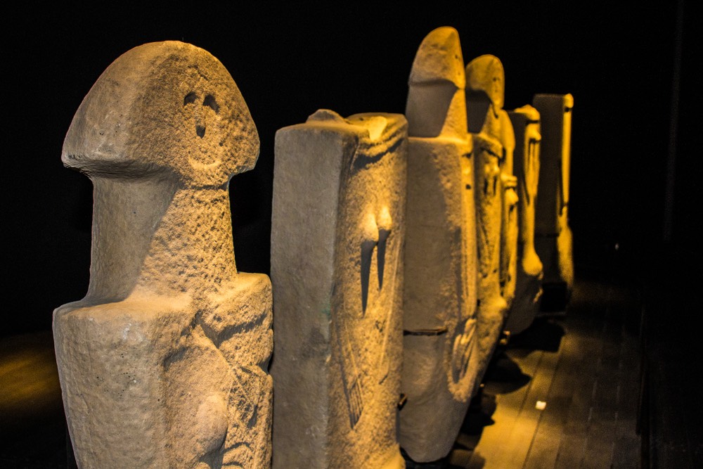 Le misteriose statue stele della Lunigiana