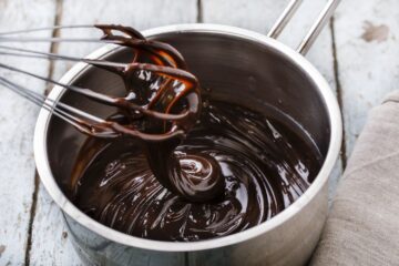 Alla Fiera del Cioccolato Artigianale di Firenze mercoledì 7 marzo alle 15 arriva lo chef Alessandro Borghese per uno show cooking d'eccezione.