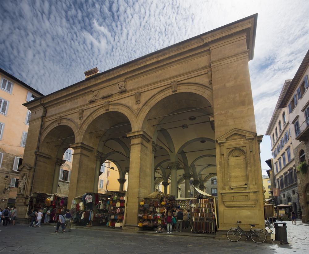 Alla scoperta dei mercati di Firenze, da Sant'Ambrogio a San Lorenzo, dal Mercato Vecchio a quello Nuovo un tour tra arte, storia e food