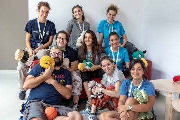 Dynamo Camp:Onlus di volontariato che organizza camp ricreativi basati sulla terapia del sorriso (SeriousFun) per bambini affetti da patologie