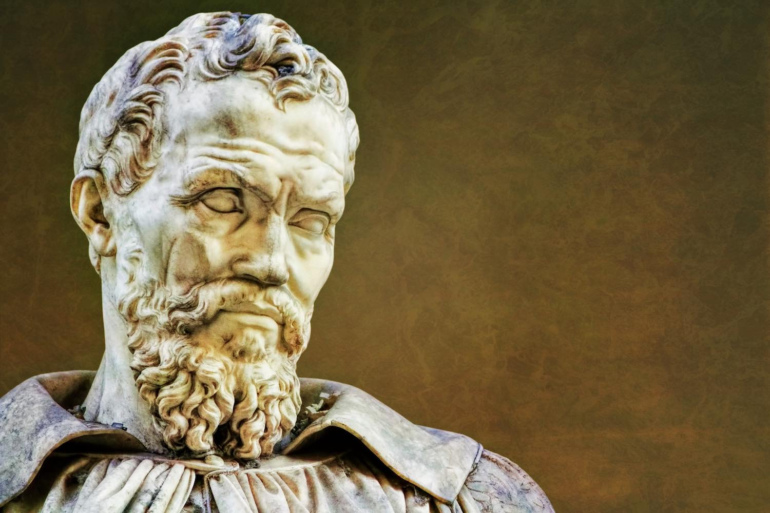 Michelangelo Buonarroti è uno dei più grandi artisti di sempre. Pittore, scultore e architetto ha lasciato opere d'arte di sconfinata bellezza