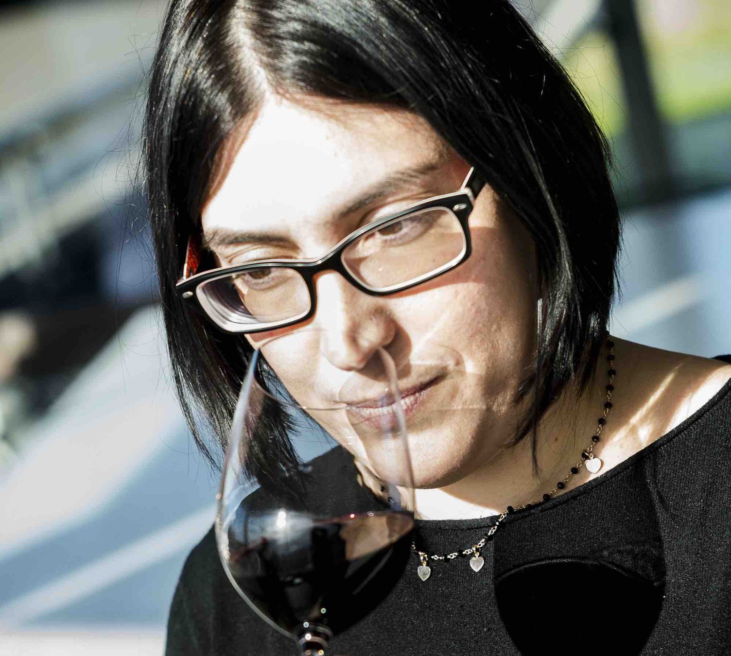 Intervista a Olga Fusari, l'enologa di Ornellaia, azienda vitivinicola famosa nel mondo, grazie ai suoi vini toscani maturati tra le vigne di Bolgheri