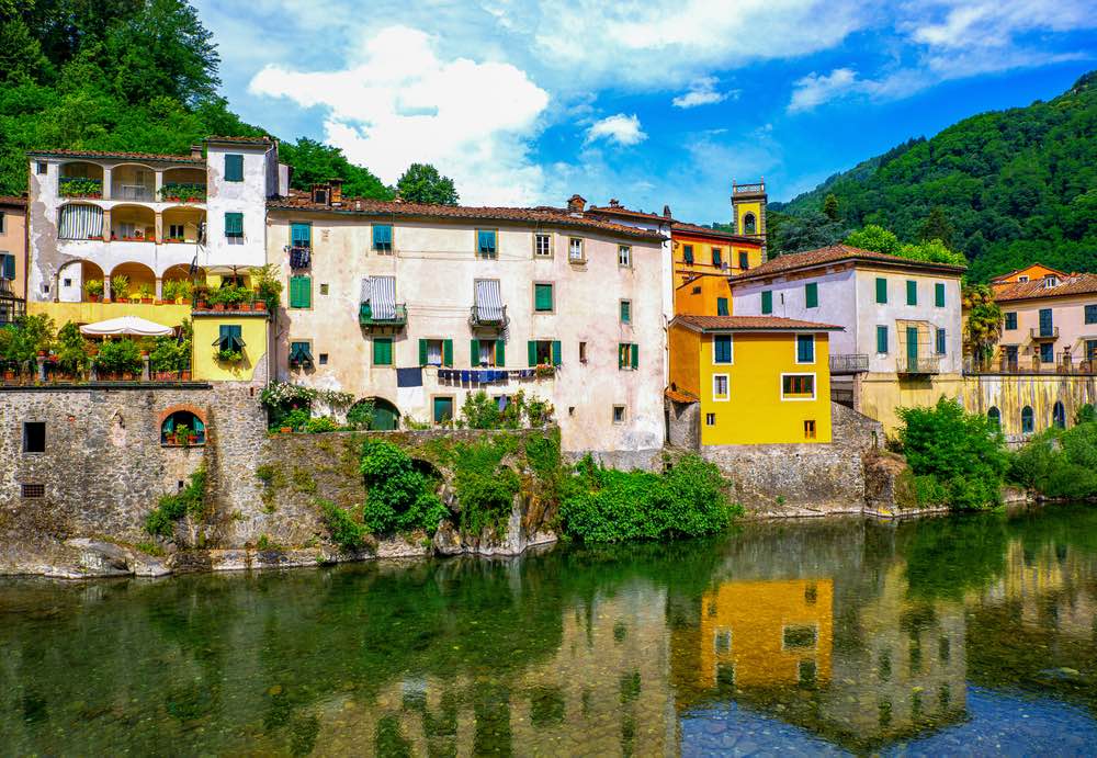 Il pittoresco borgo di Bagni di Lucca in Garfagnana, Toscana