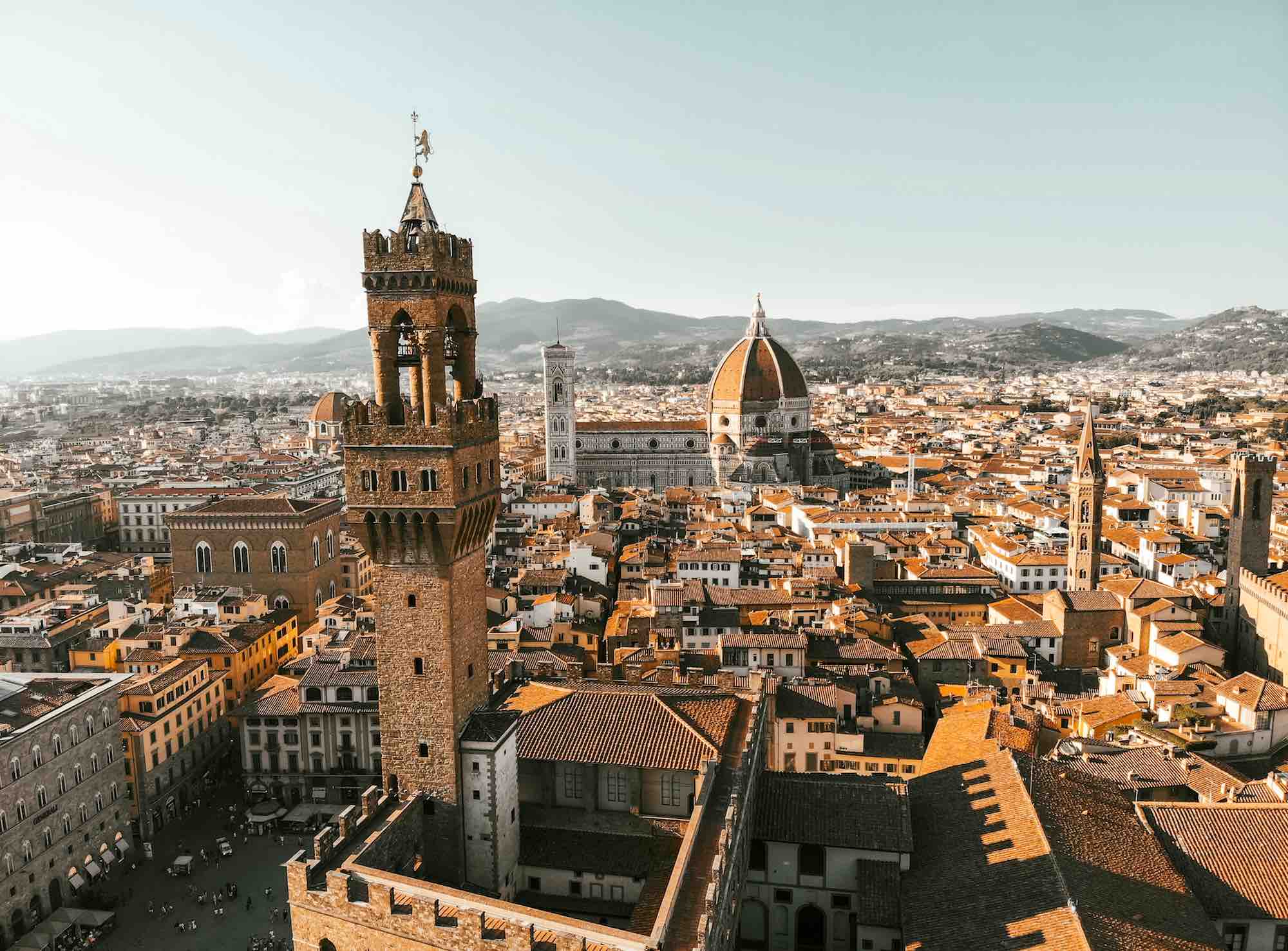 Palazzo della Signoria, il Duomo e la città di Firenze riprese dall'alto