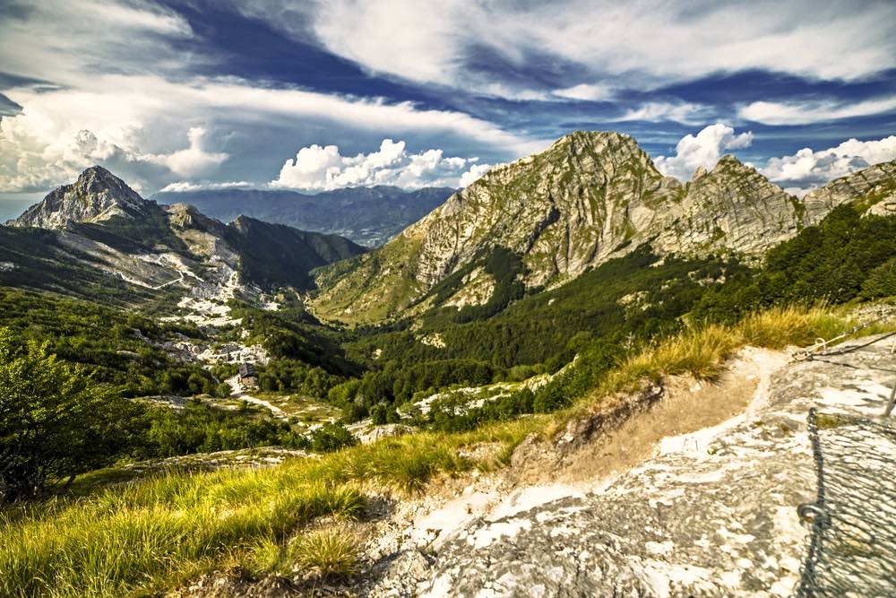 La Val Serenaia vicino a Minucciano, sulle Alpi Apuane
