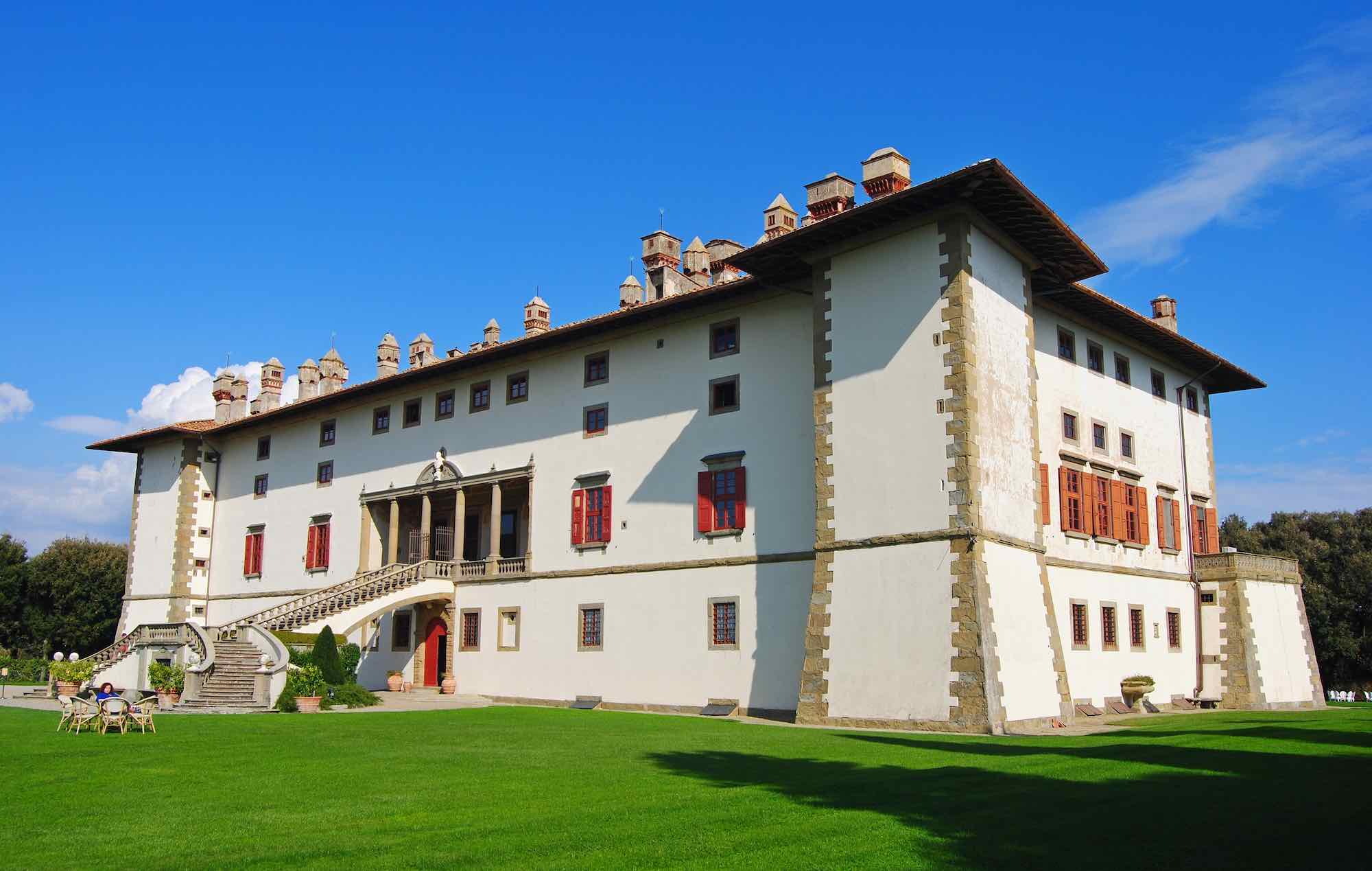 Villa la Ferdinanda ad Artimino è una delle più conosciute ville medicee vicino a Firenze