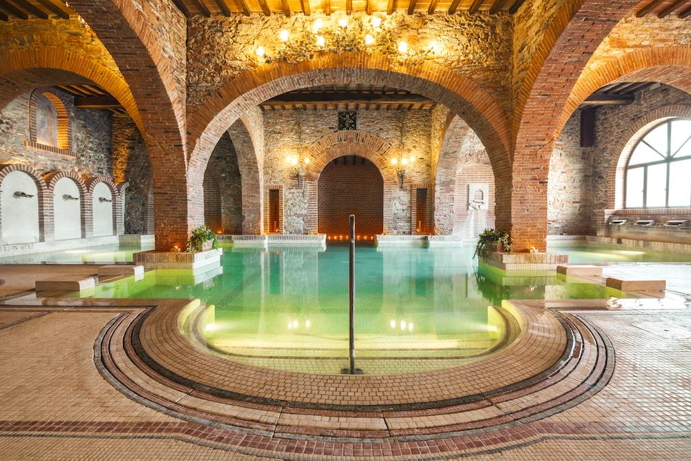 Interno del Calidario Terme Etrusche a Venturina, uno dei migliori Spa Hotel in Toscana 