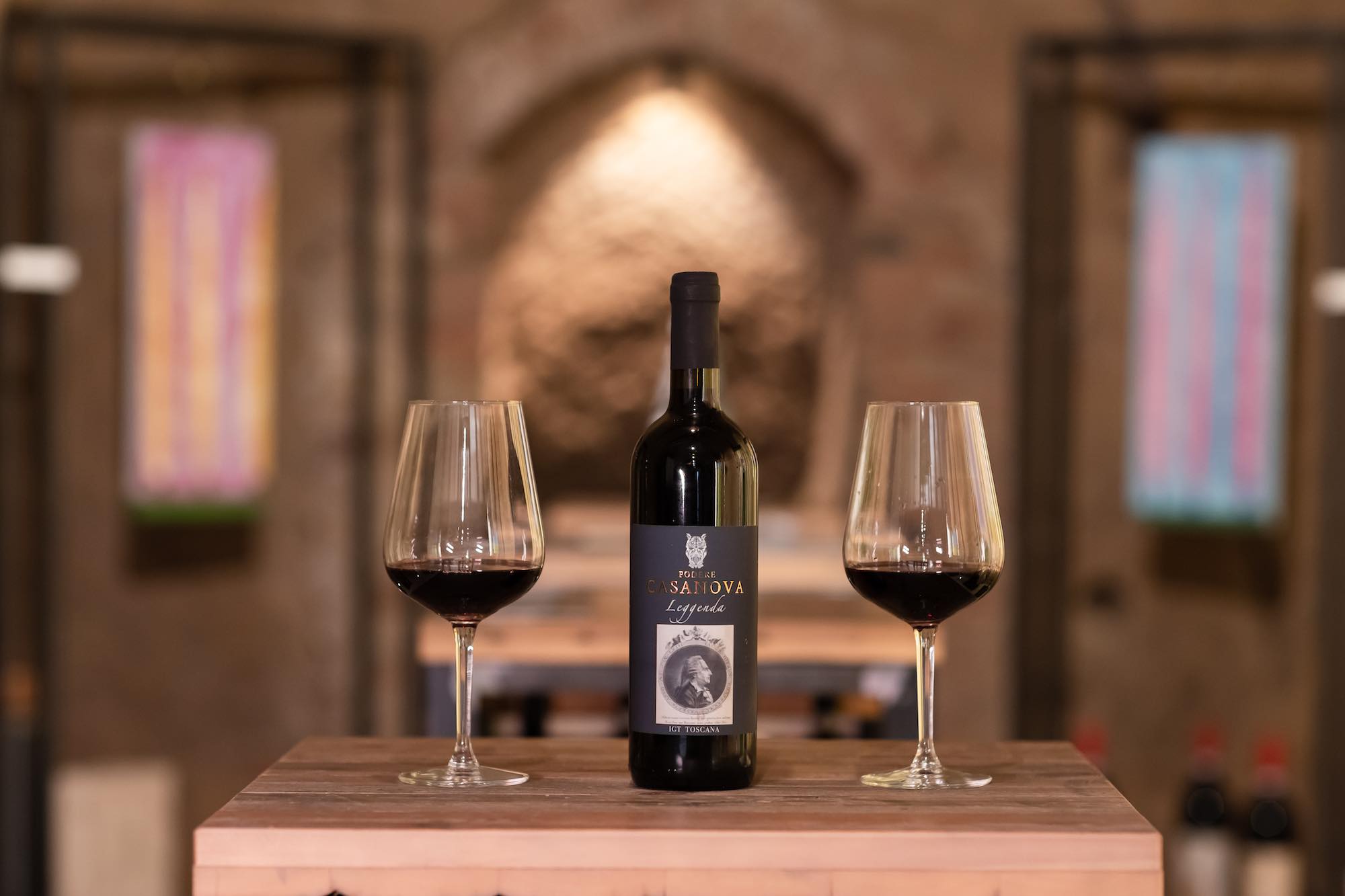 Bottiglia di Leggenda, vino del Podere Casanova, azienda vitivinicola a Montepulciano