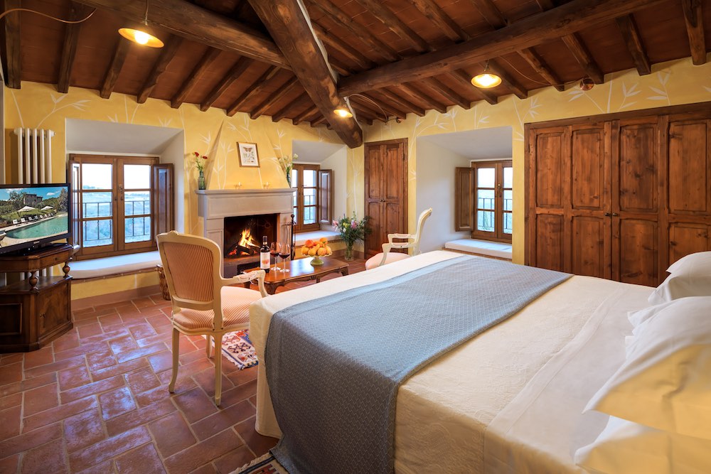 Camera Le Ginestre del Relais Le Lappe per un soggiorno romantico in Toscana