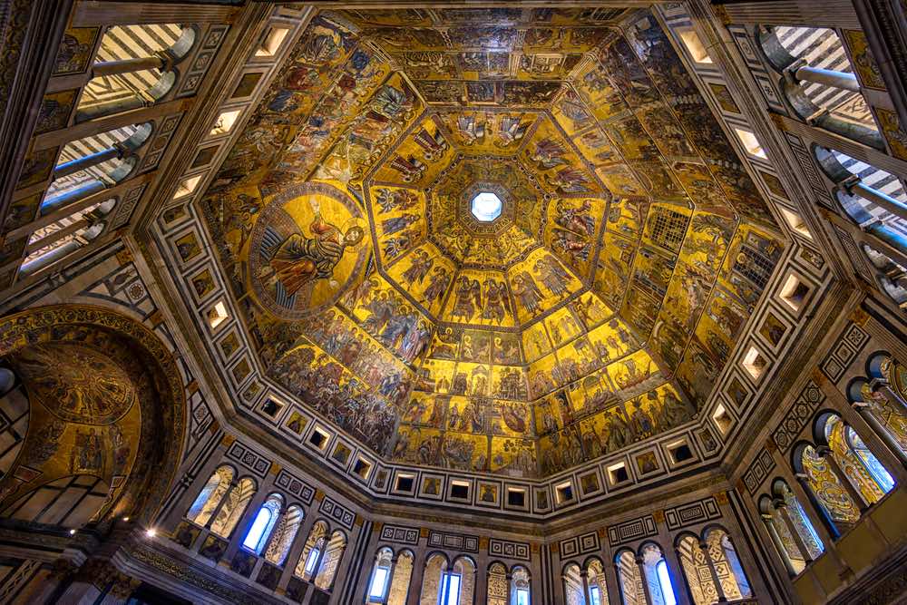 Il mosaico ottagonale sull'interno della cupola del Battistero di San Giovanni, Firenze