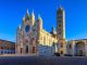 Vista del Duomo di Siena in una giornata di sole, una delle più belle cattedrali toscane
