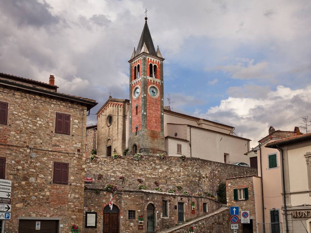 Santa Maria dell'Assunta, ad Ambra, in Valdambra, Bucine, Toscana
