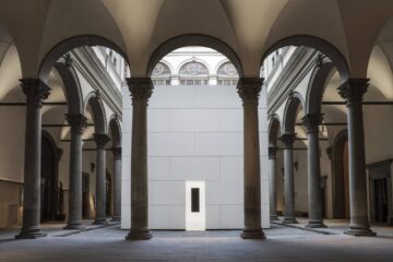 Anish Kapoor, Void Padillon VII, cortile di Palazzo Strozzi, Firenze, foto Manuela Bersotti