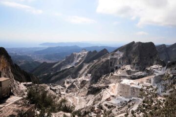 Cava di marmo in provincia di Massa Carrara in Toscana sulle Alpi Apuane